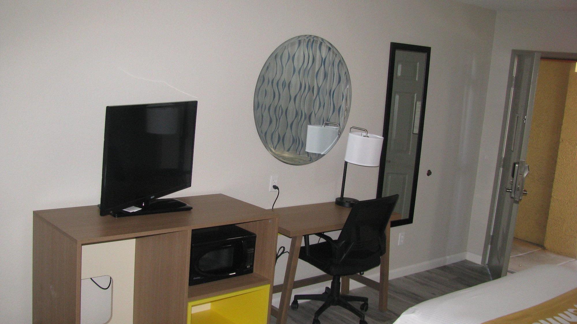 Days Inn By Wyndham Willcox Bagian luar foto